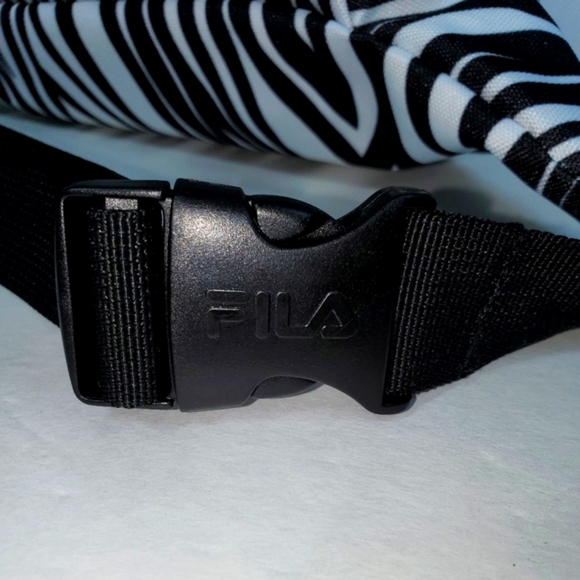 FANNY PACK - Picture 4 of 5